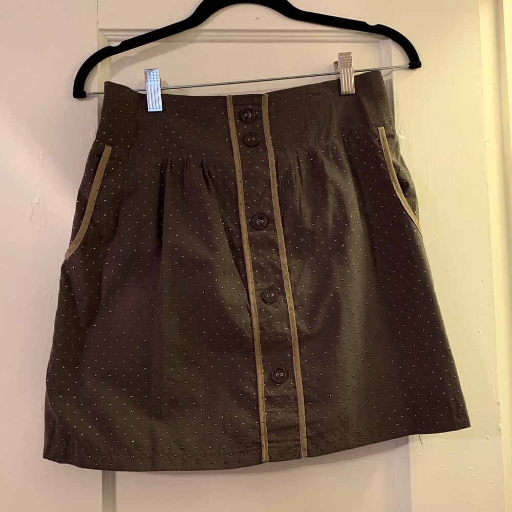 Small skirt with gold dots